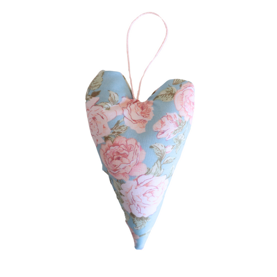 fabric heart roses on blue