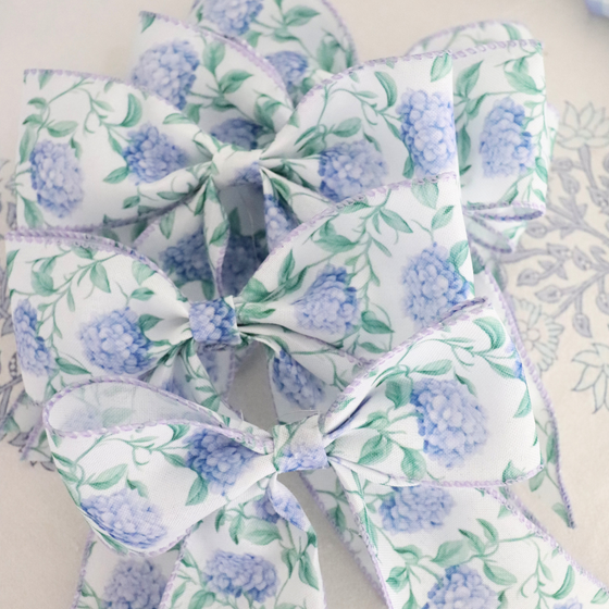 Hydrangea Bow