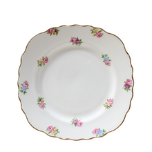  Tiny Roses Vintage tea plate