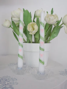 Bow trellis hand painted candle