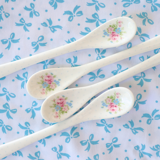 Floral polka dot dessert spoon