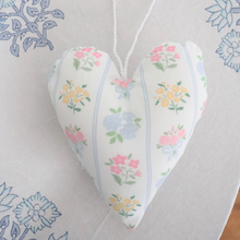  Floral Posy Fabric Heart