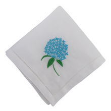  embroidered hydrangea napkin