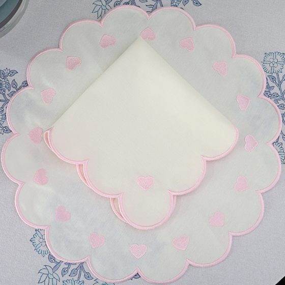 Pink Hearts Scalloped Placemat