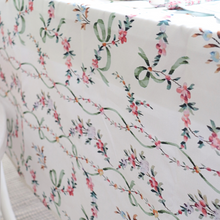  Bow trellis Tablecloth