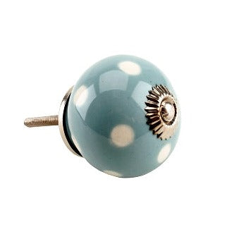 Drawer knobs blue polka dot | prettyhomestyle.
