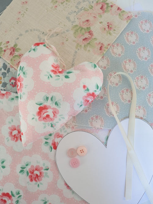 Craft Pack make your own fabric heart